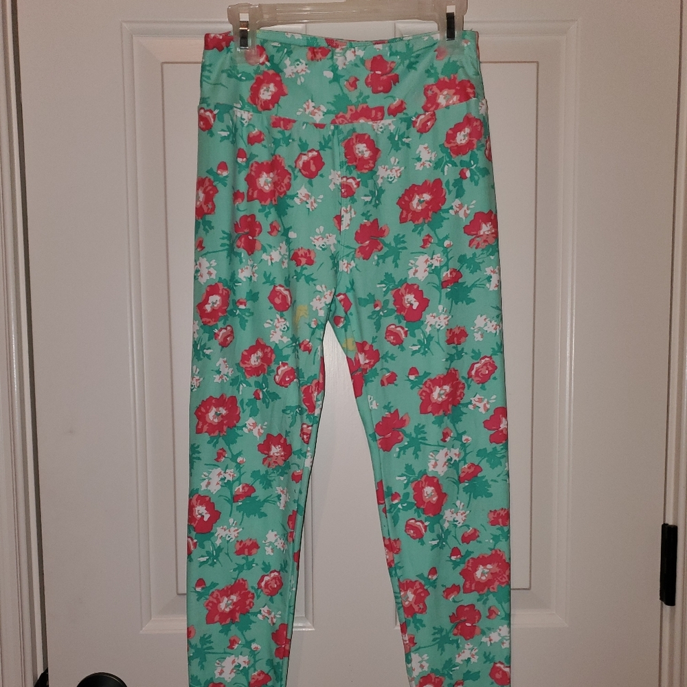 Spring floral print Lularoe leggings